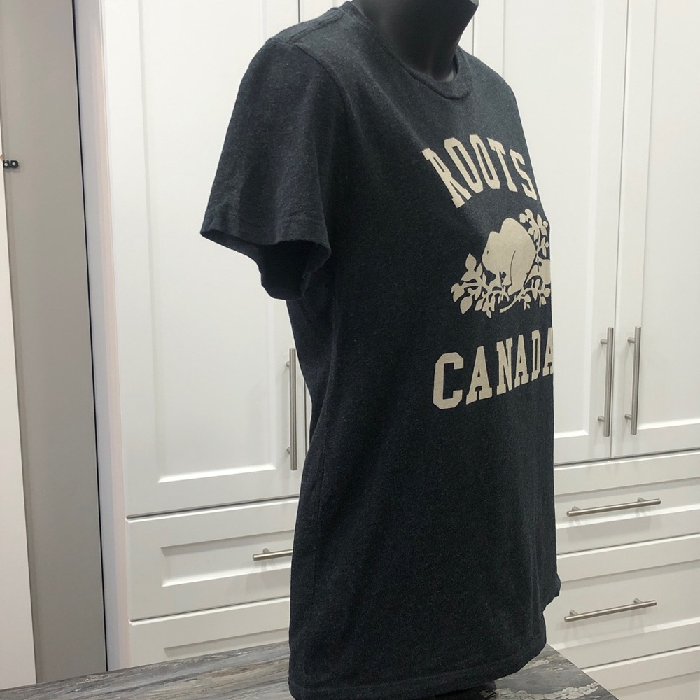 🦫Roots Charcoal Gray Woman’s T-Shirt – Size XS - Picture 11 of 13